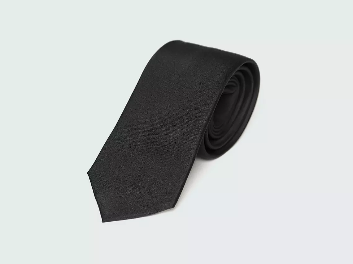 Black Tie