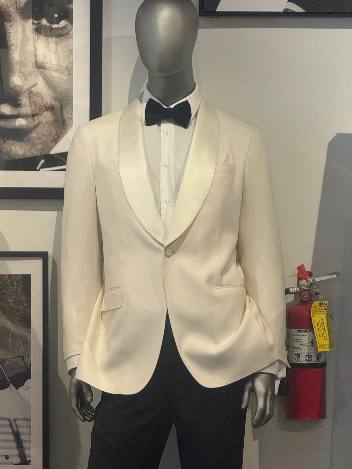 SHAWL LAPEL DINNER JACKET
